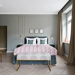 Numa Mozart Aparthotel